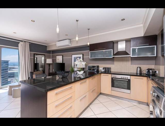 1 BEDROOM APARTMENT FOR SALE IN CAPE TOWN CITY CENTRE